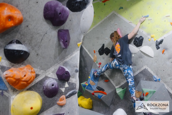 Сертификат на персональную тренировку по скалолазанию 90