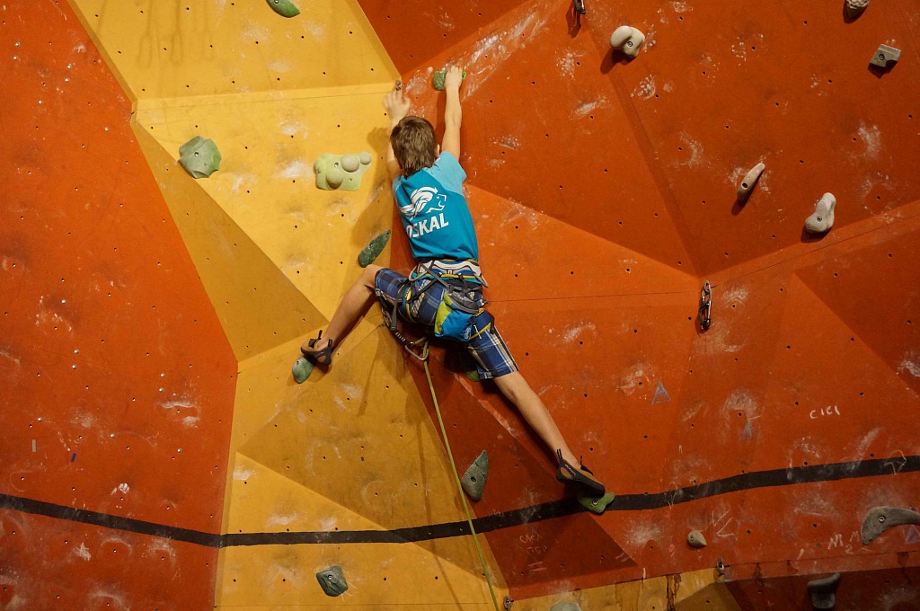 скалодром радуга в подольске. скалодром радуга в щербинке. скалодром щербинка расположение залов. перси джексон скалодром. скалодром радуга.
